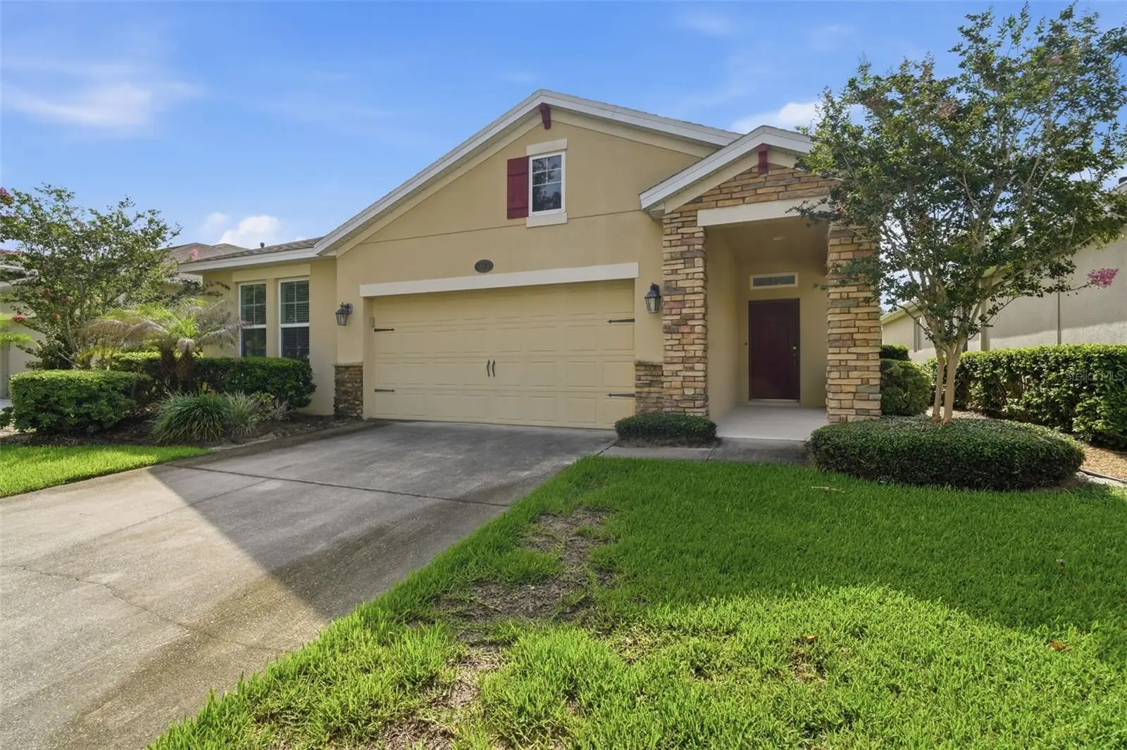 315 Freesia Court, FL