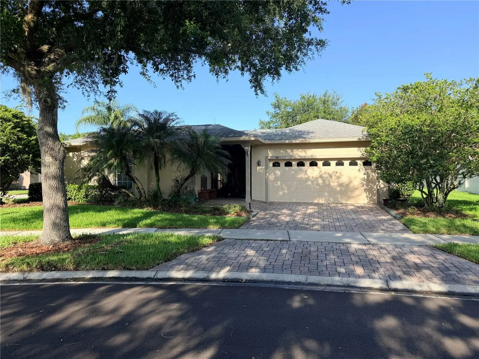 941 Shorehaven Drive, FL