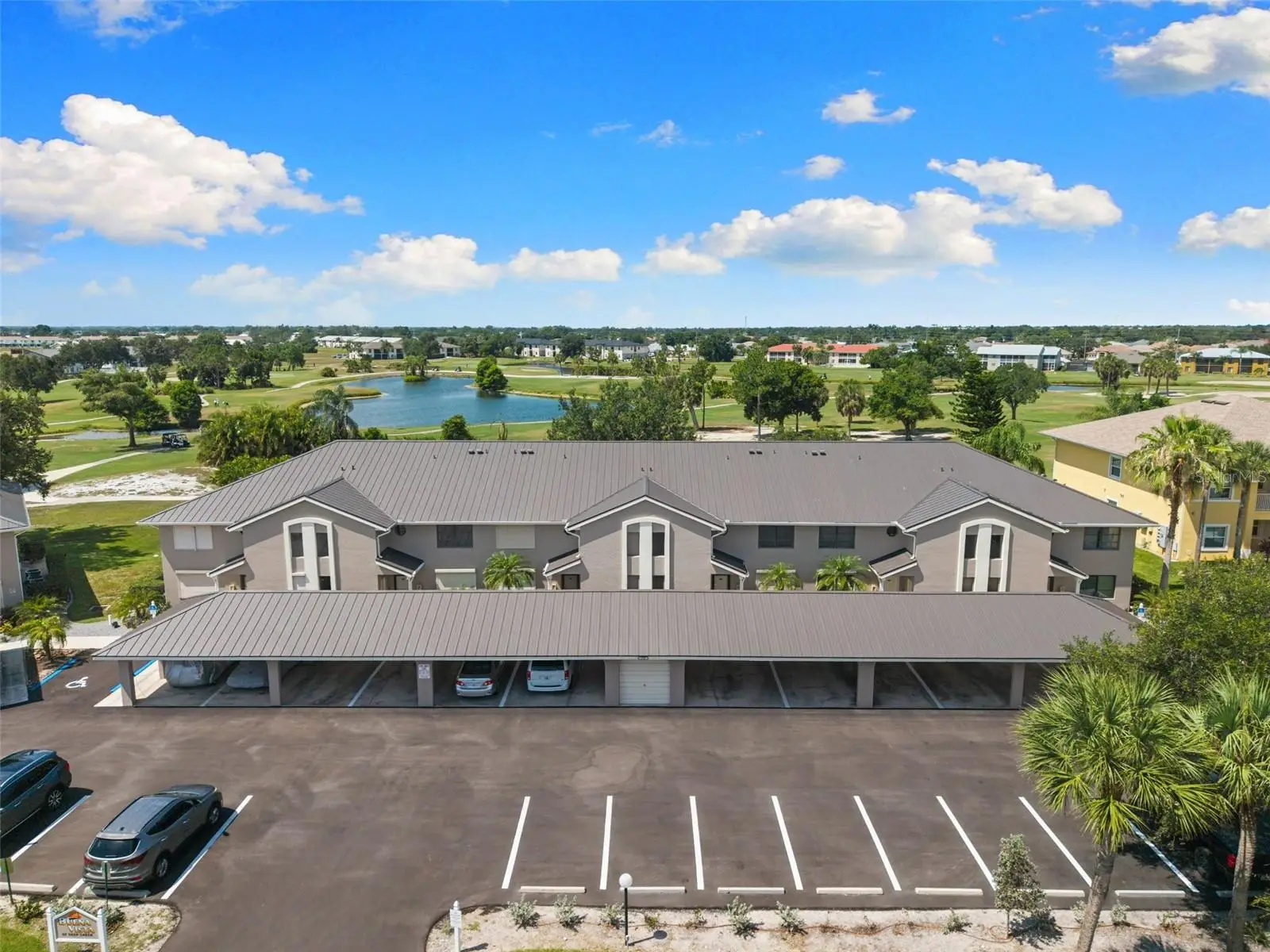 1335 Saxony Circle, FL