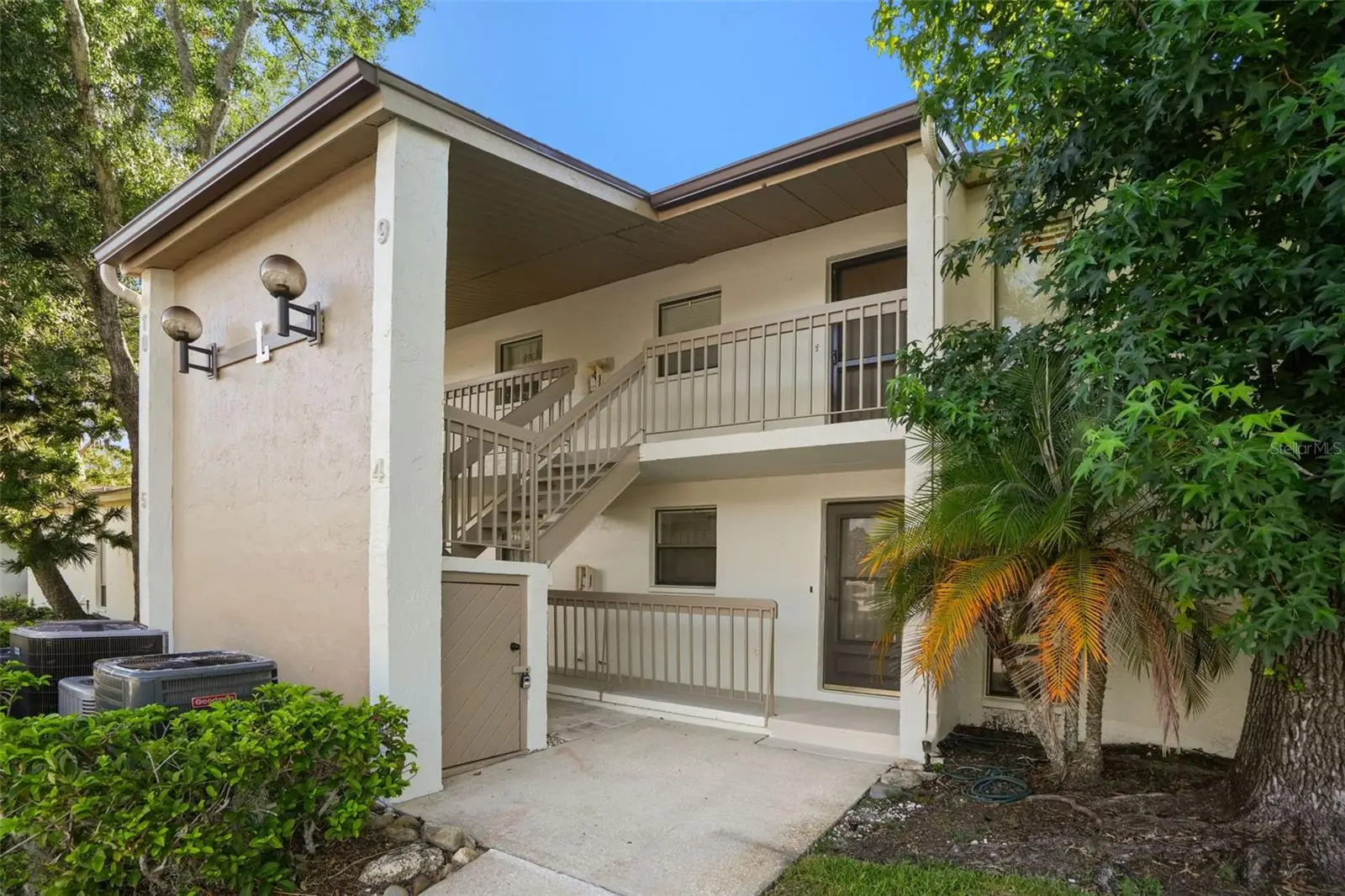 1200 Tarpon Woods Boulevard, FL