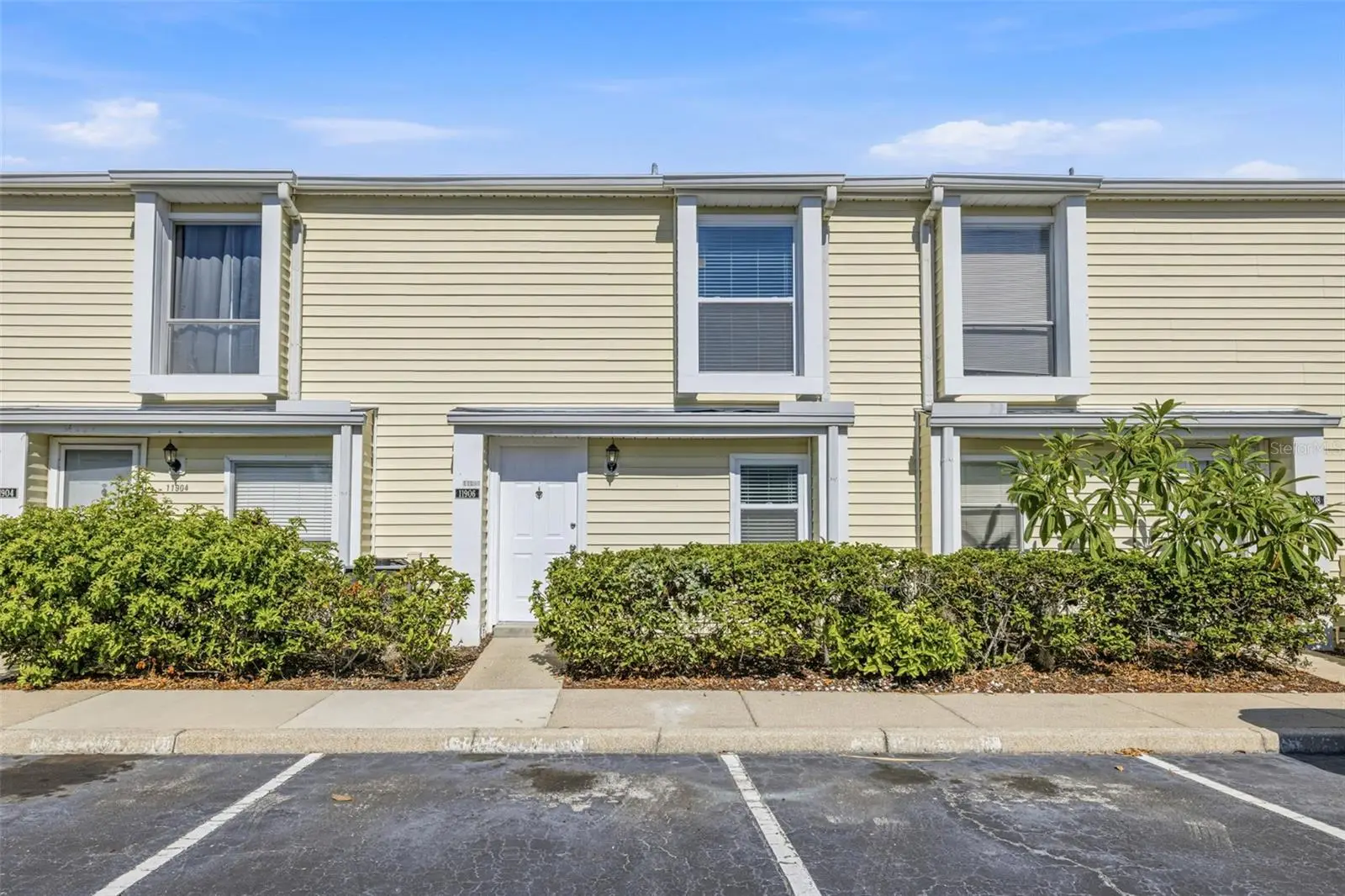 11906 Cypress Hill Circle, FL