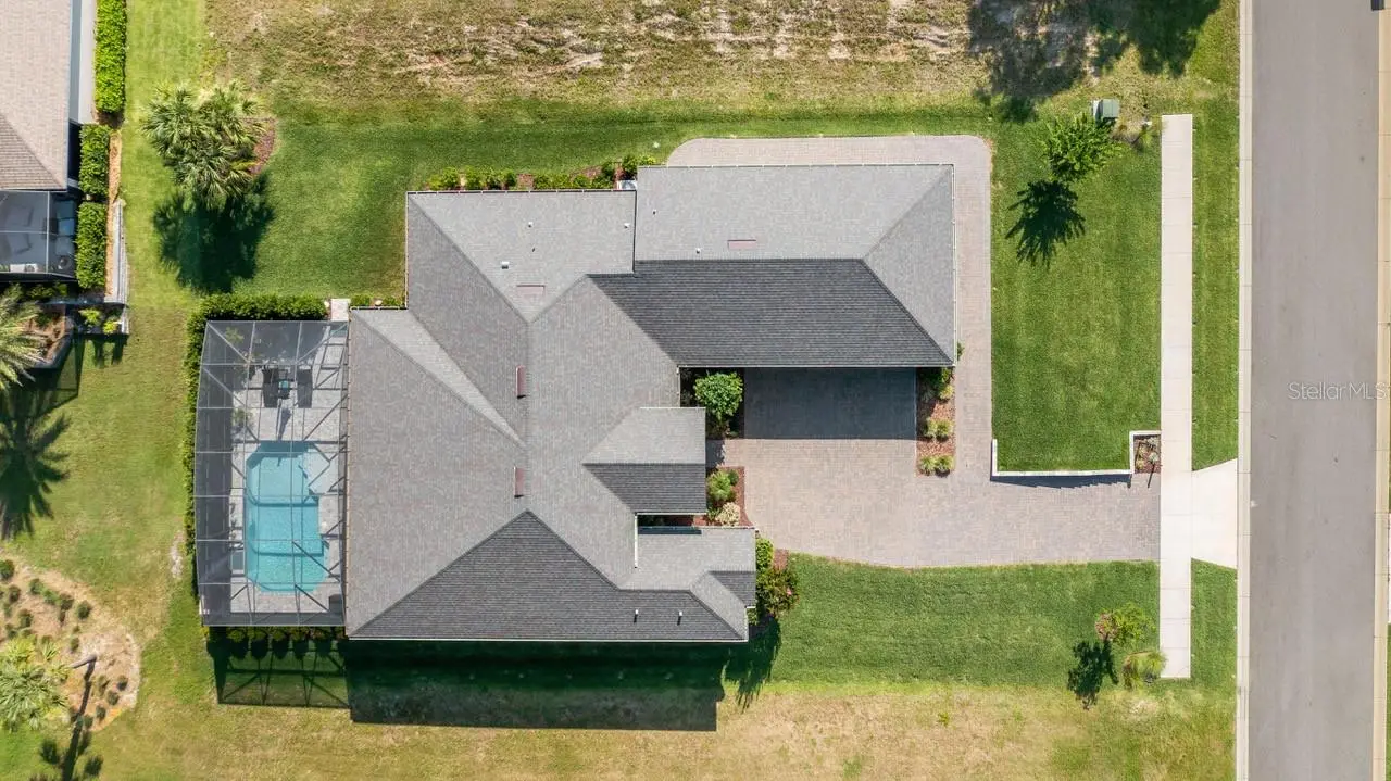 4008 Pinnacle Place Court, FL