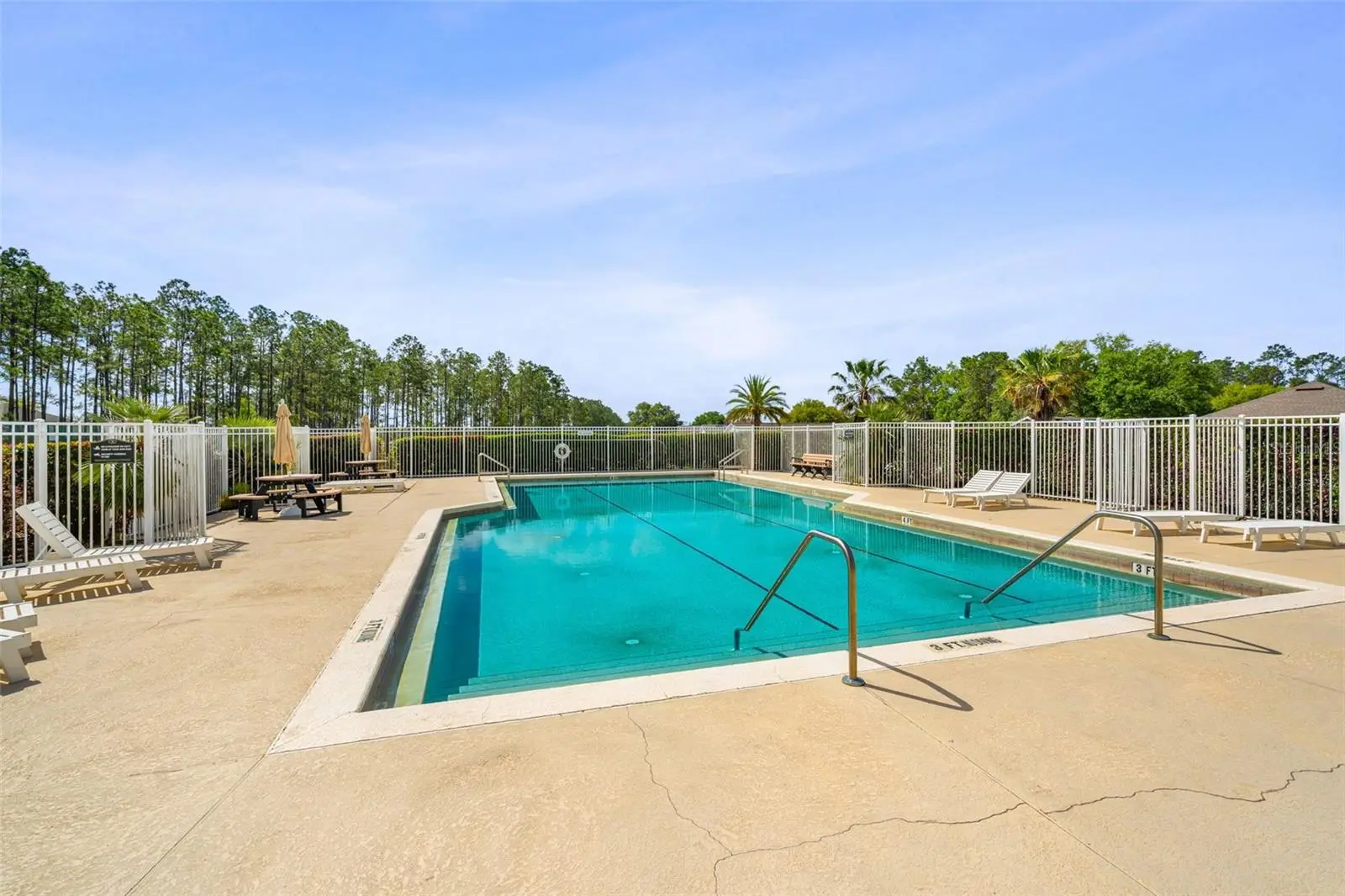 208 Troon Circle, FL