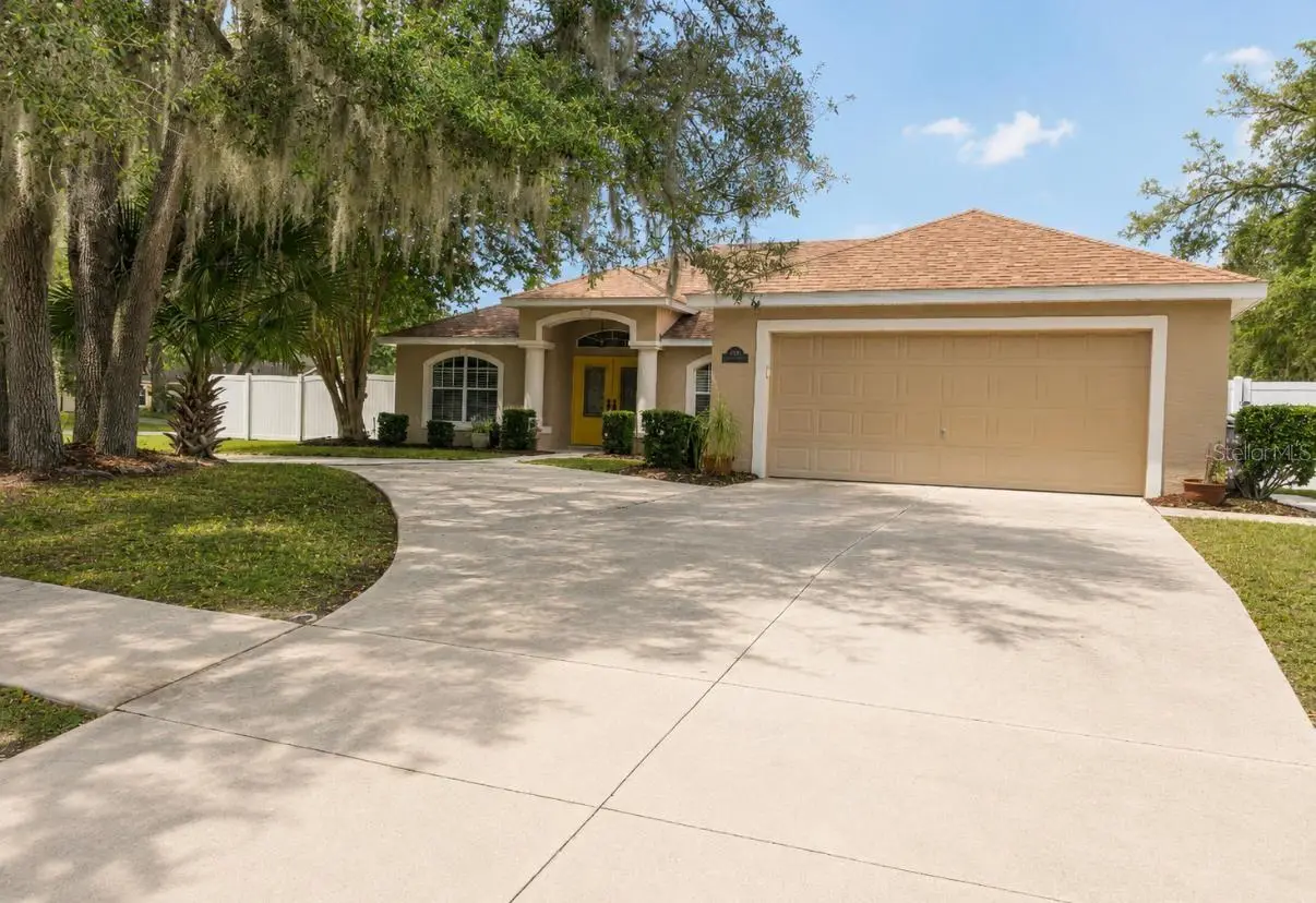 34224 Shadewood Circle, FL