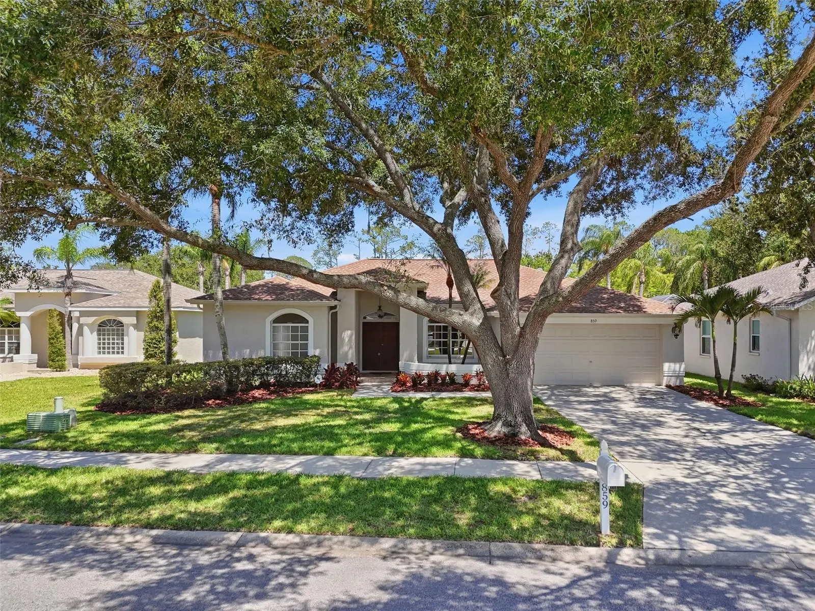 859 Inverry Drive, FL