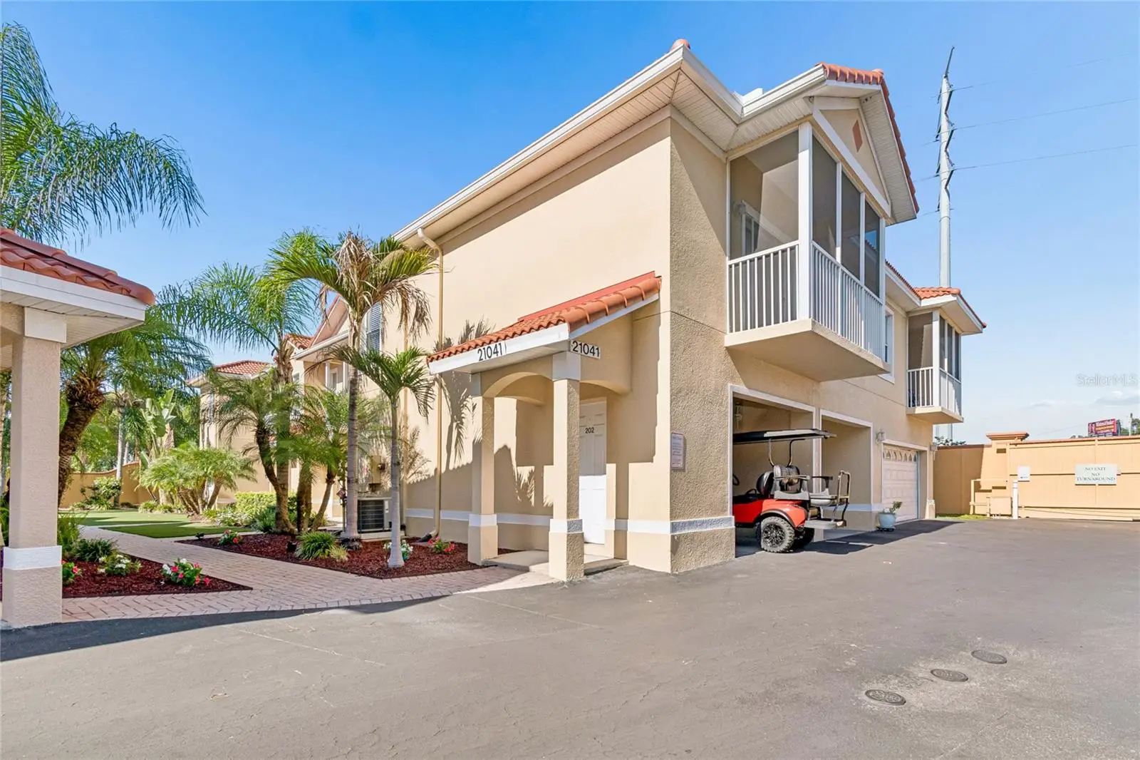 21041 Sunpoint Way, FL