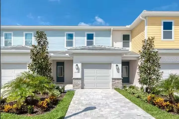 792 Driving Range Court, FL