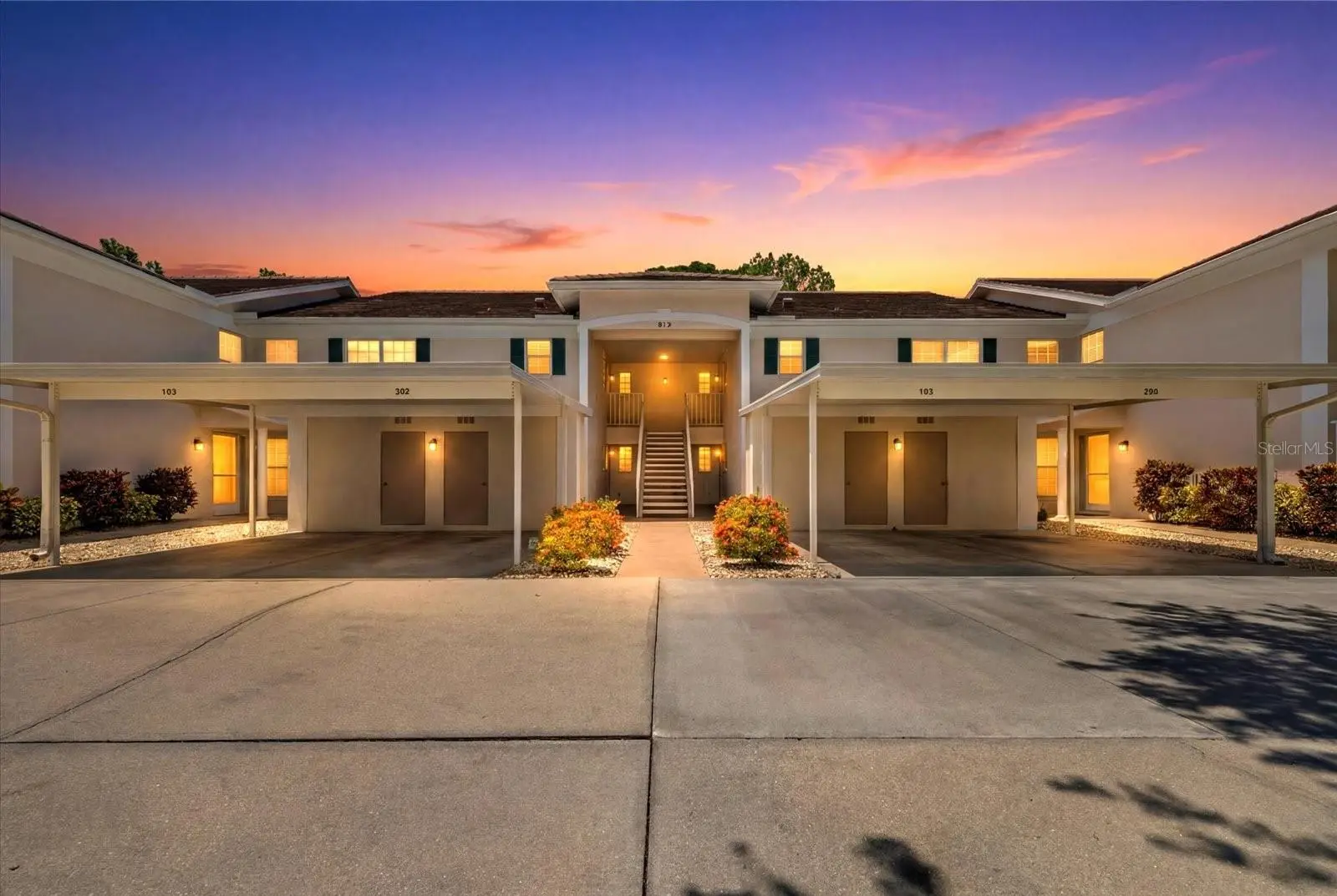813 Montrose Drive, FL