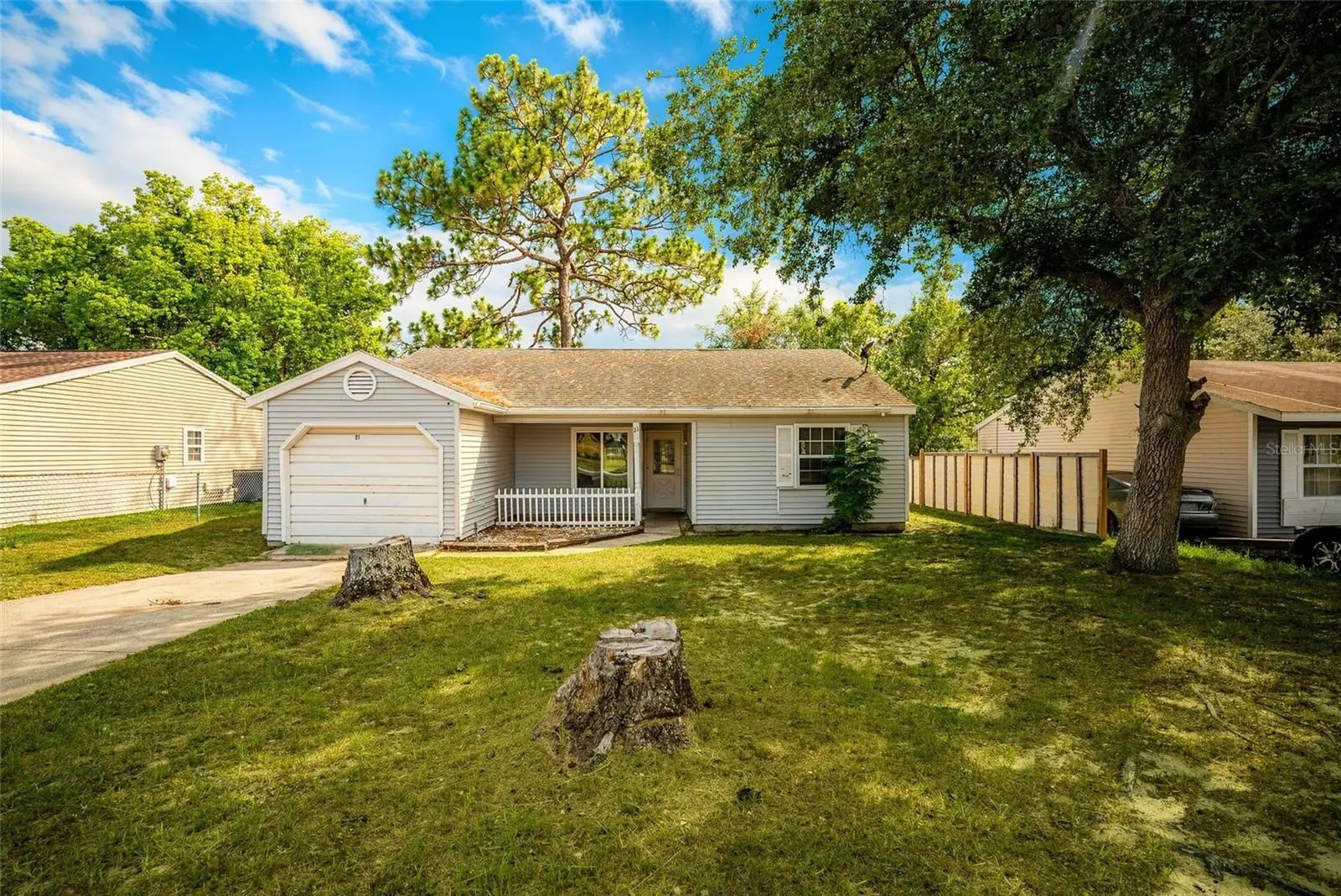 21 Spring Loop Circle, FL