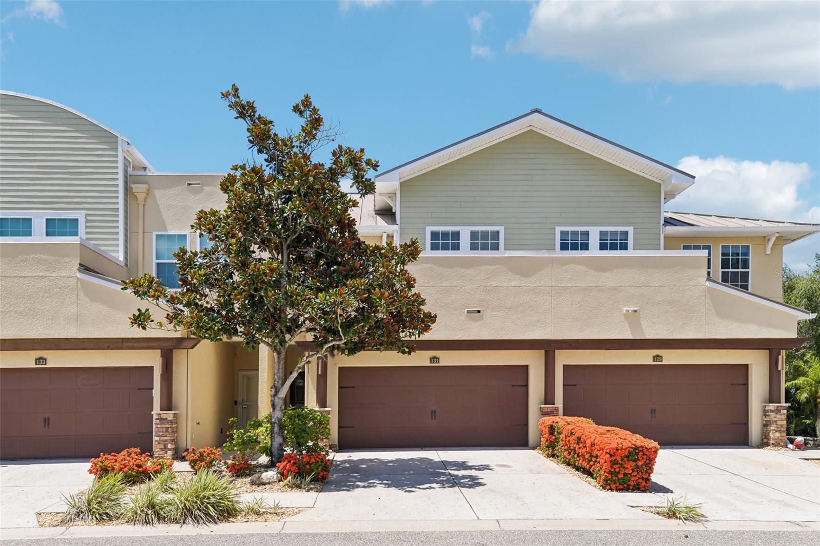 131 Athenian Way, FL