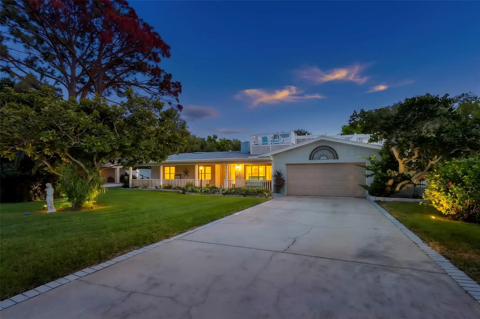 121 Carlyle Drive, FL