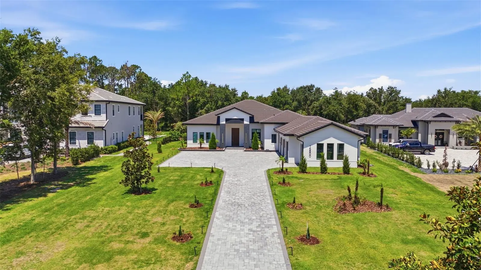 15800 Pendio Drive, FL