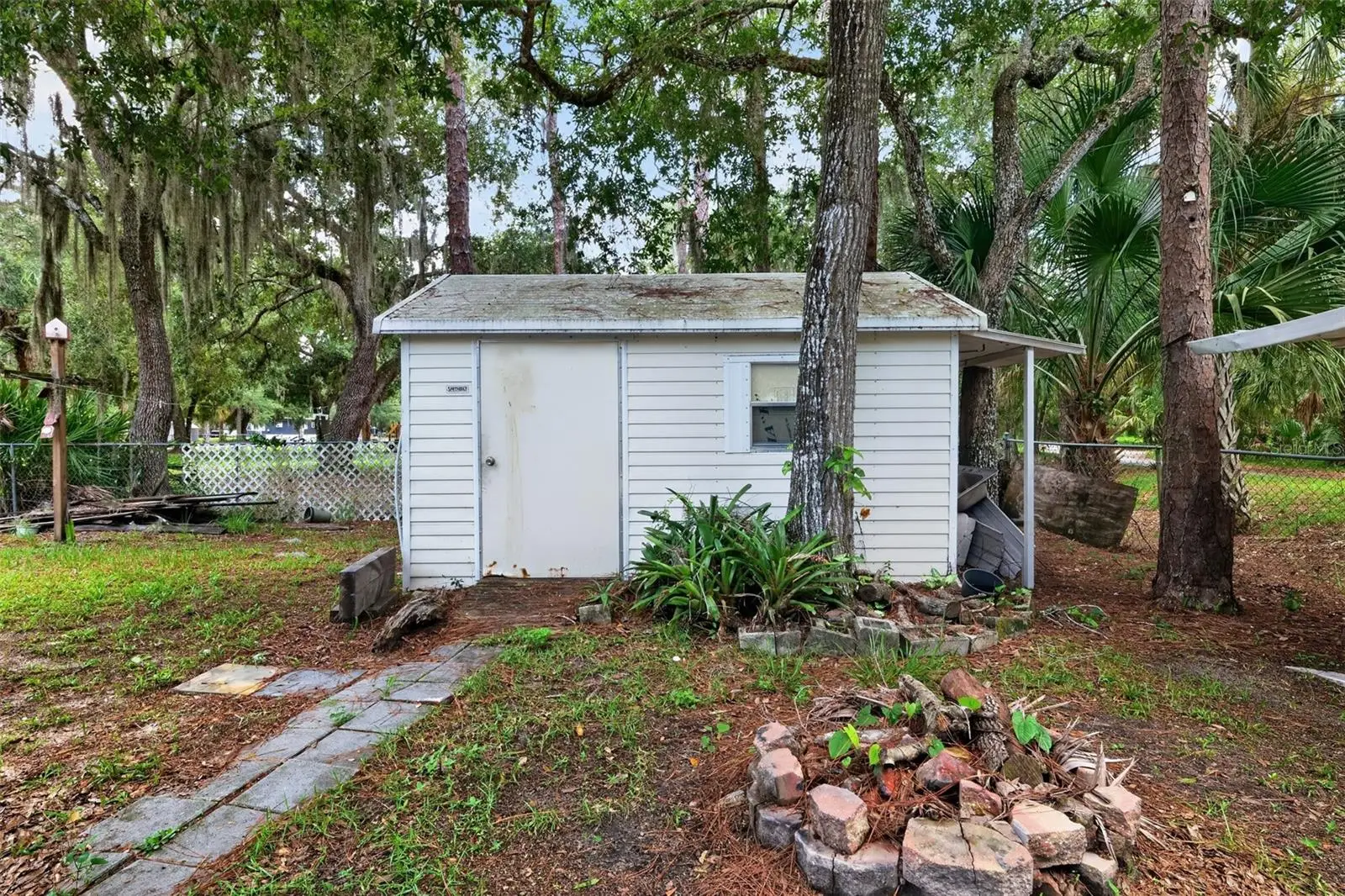 10513 Lynnwood Avenue, FL