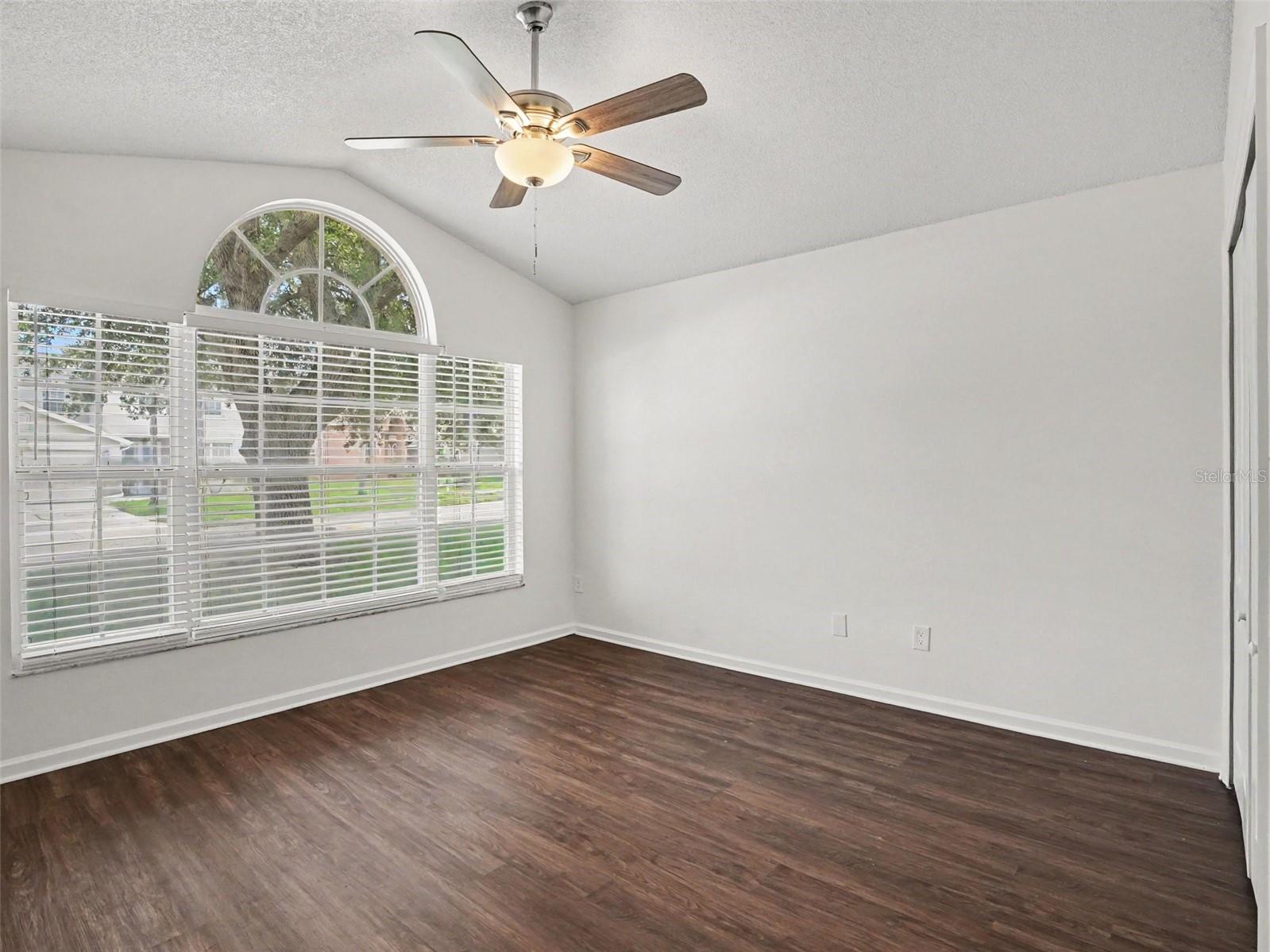 15854 Bay Vista Drive, FL