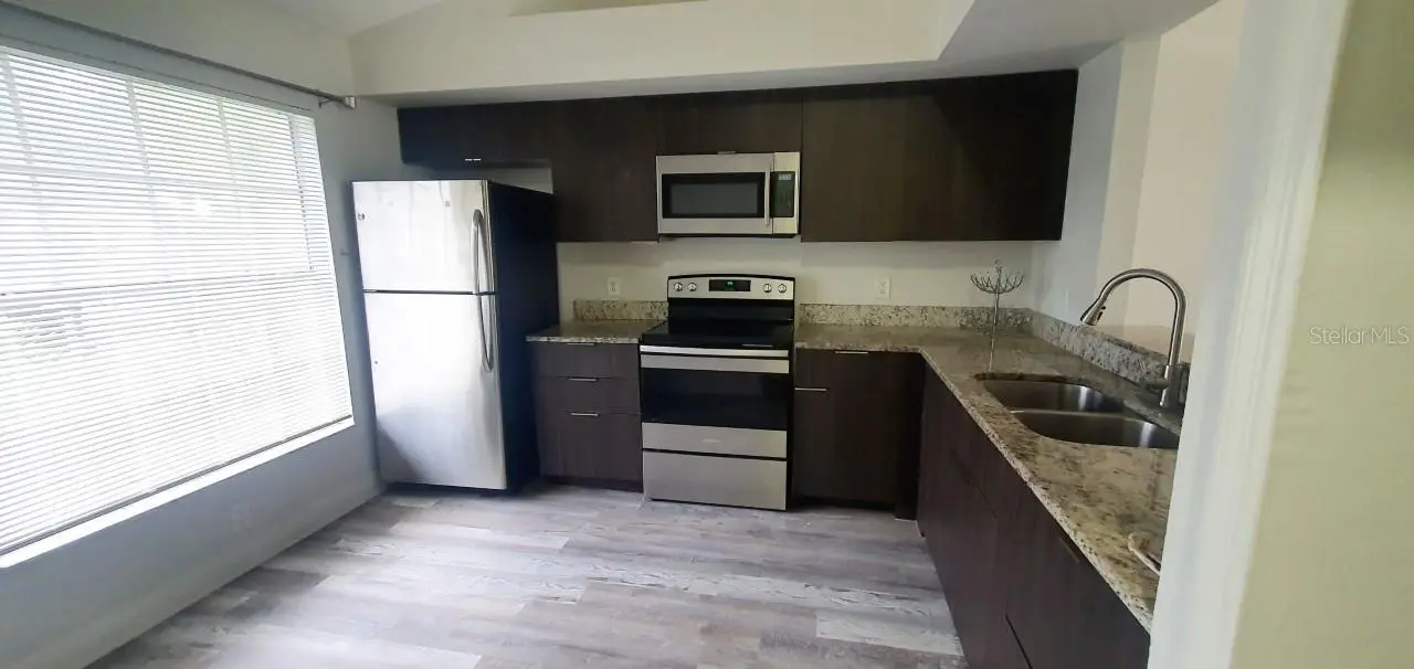 1215 Barefoot Bay Drive, FL