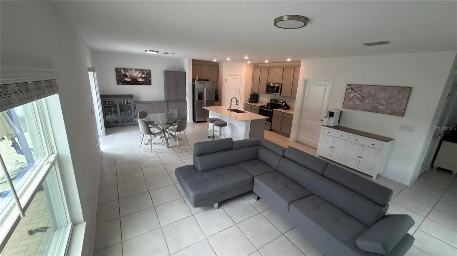 637 Bell Prairie Circle, FL
