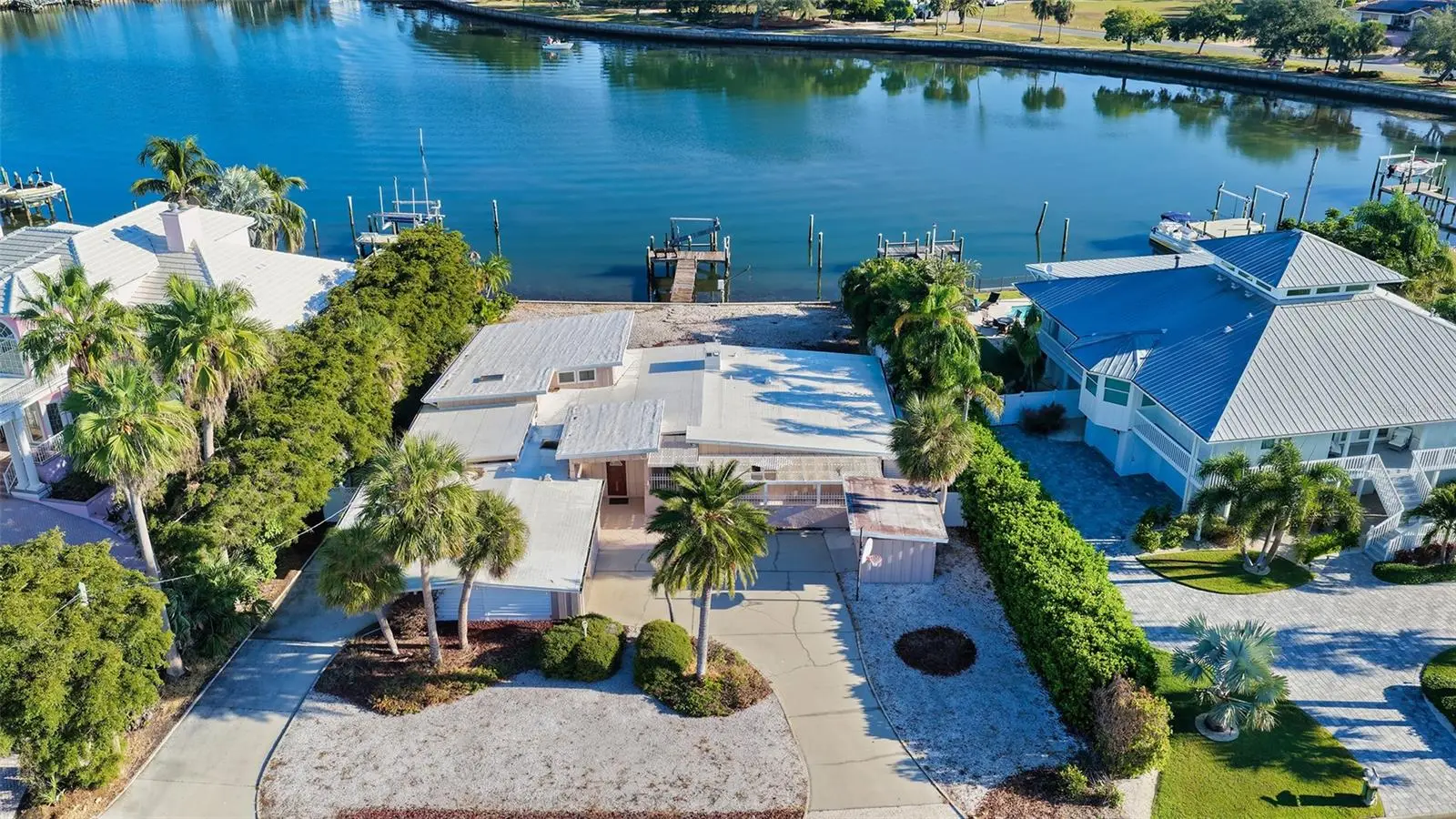 355 Shore Drive, FL