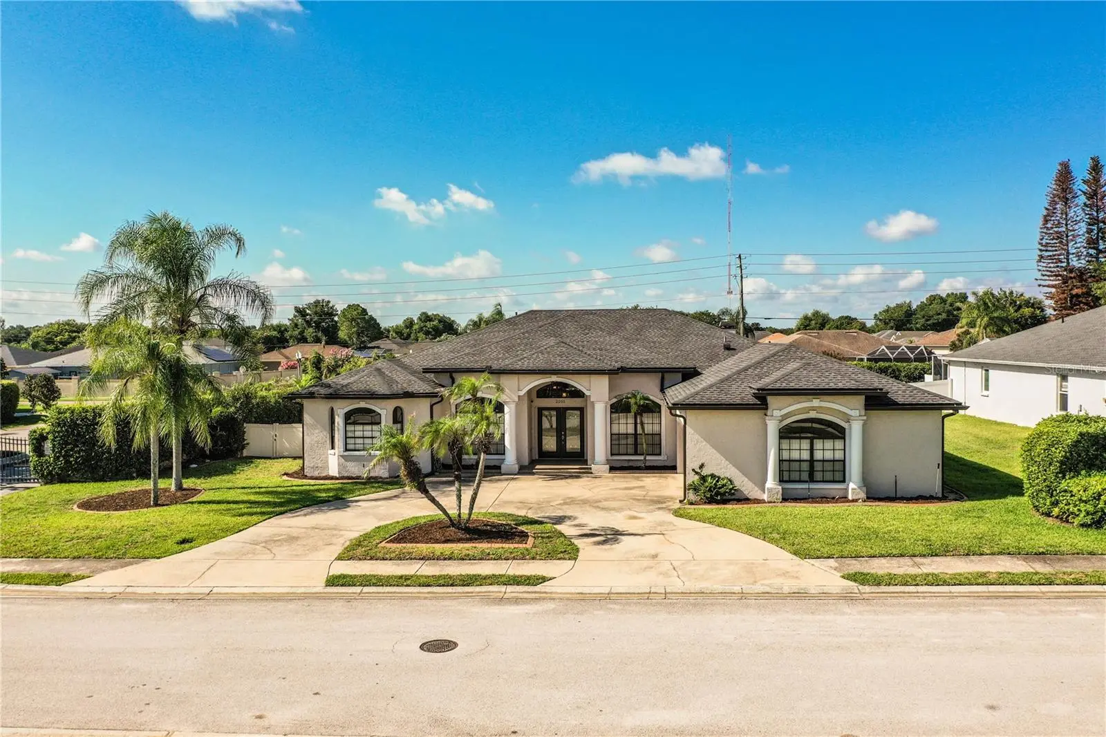 2205 Chesterfield Circle, FL