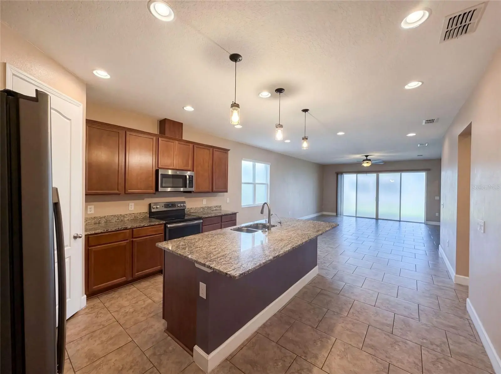 480 Buchannan Drive, FL