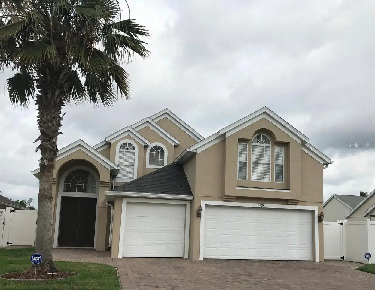 6628 Bouganvillea Crescent Drive, FL