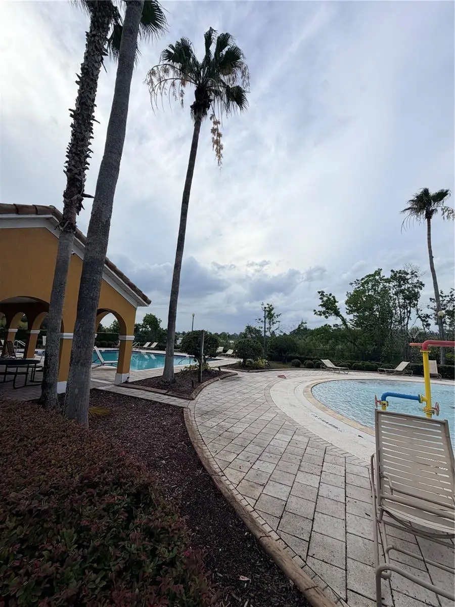 6628 Bouganvillea Crescent Drive, FL