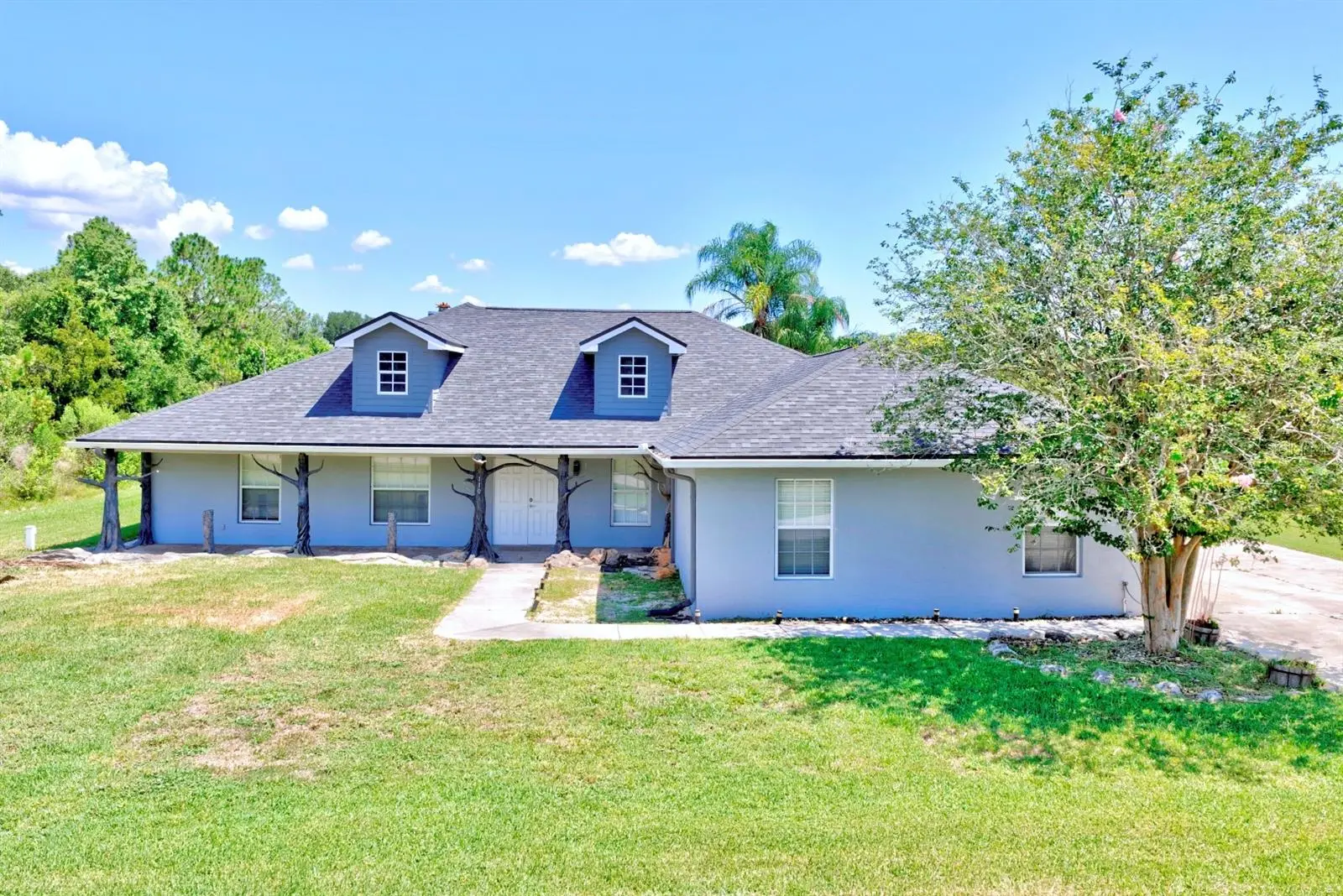 110 Gates Avenue, FL