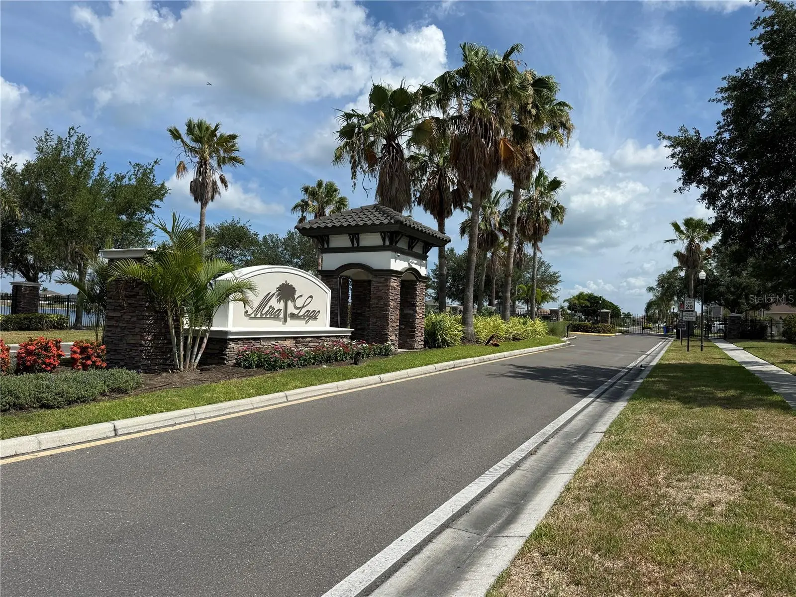 1751 Bonita Bluff Court, FL