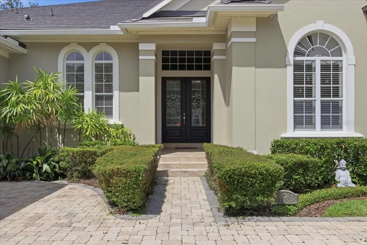 6124 Foxfield Court, FL