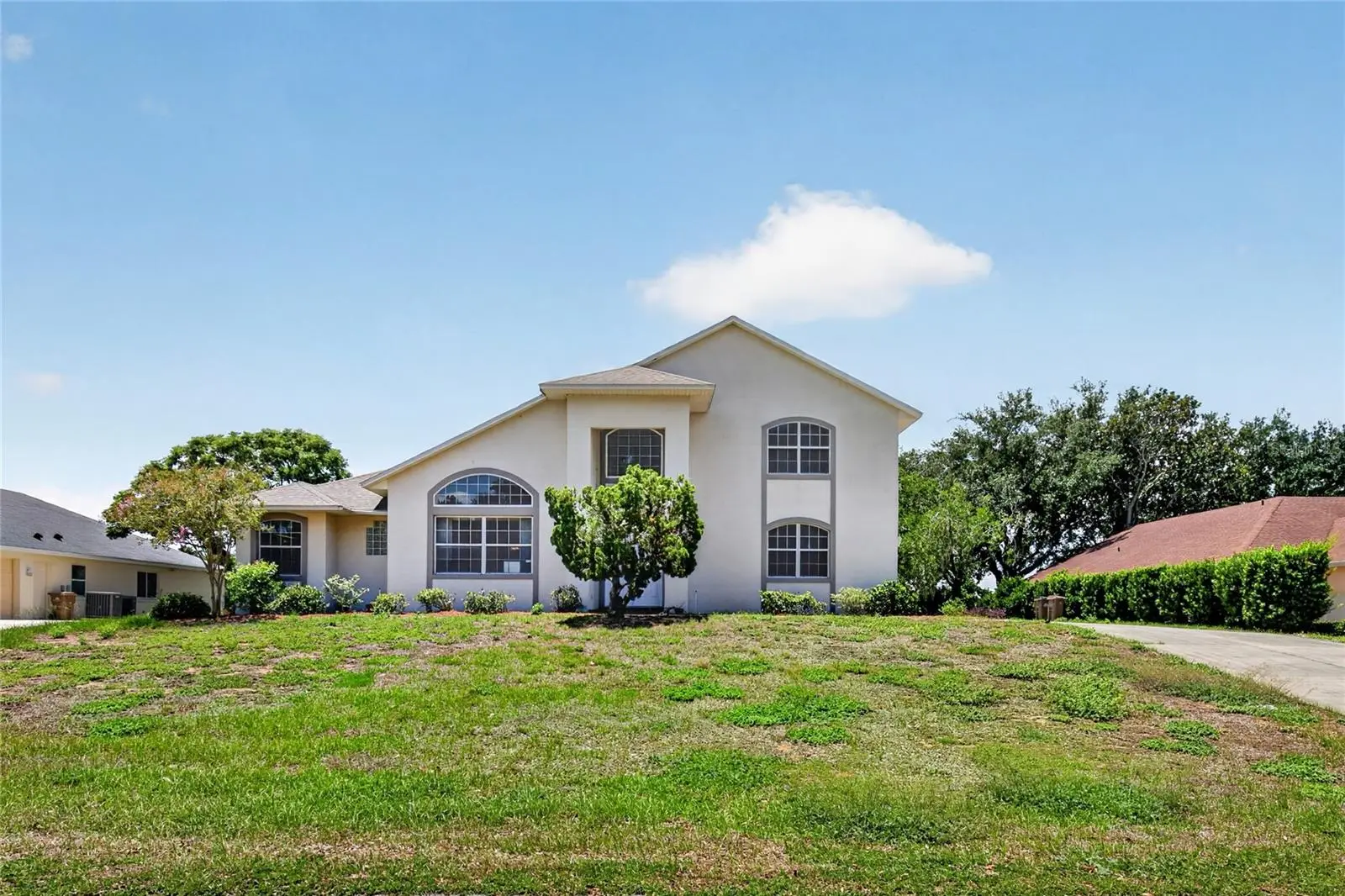12608 Lake Ridge Circle, FL