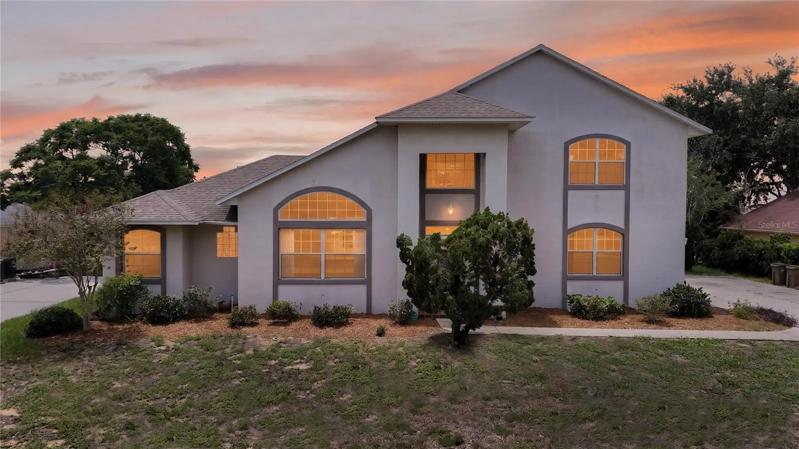 12608 Lake Ridge Circle, FL