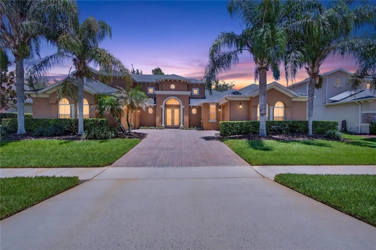 3198 Heirloom Rose Place, FL