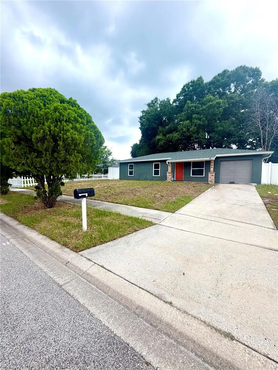 464 New Meadows Court, FL