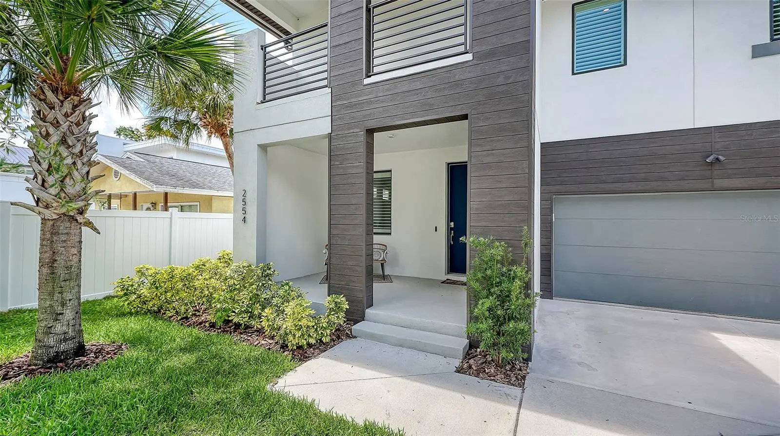 2554 Floyd Street, FL