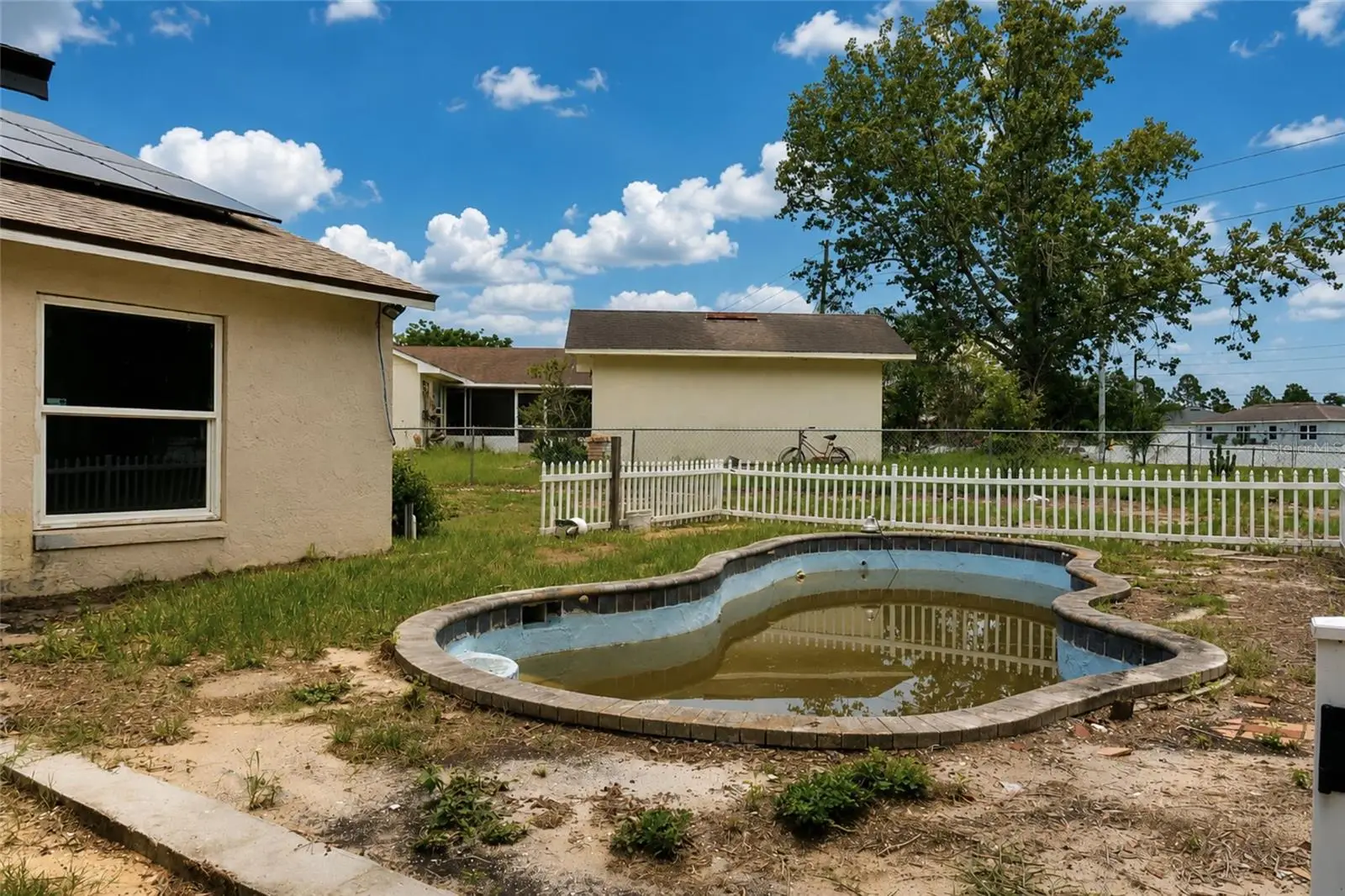 419 Allspice Court, FL