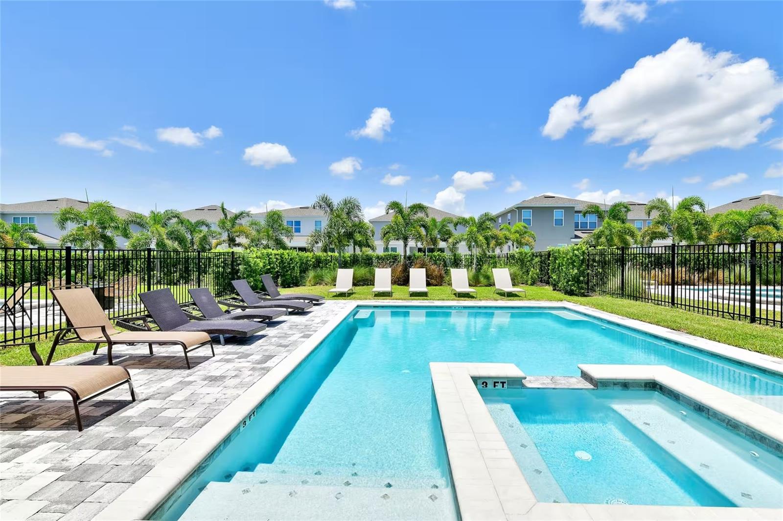 393 Southfield Street, FL