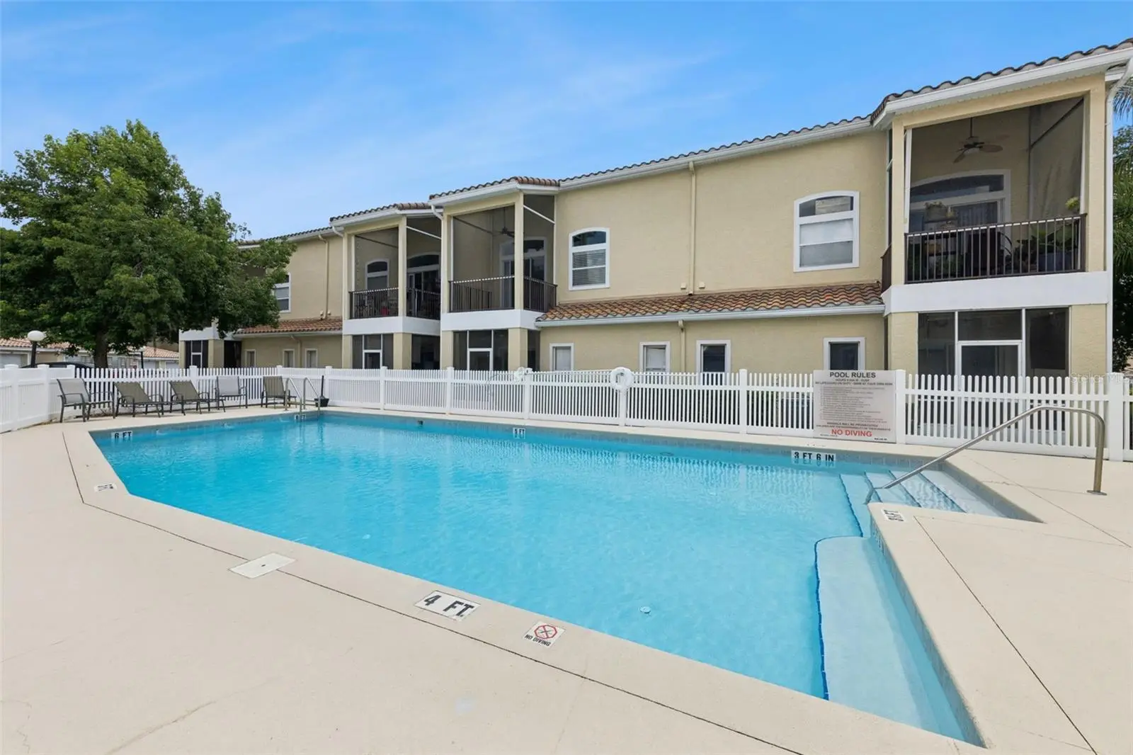 674 Sandy Neck Lane, FL