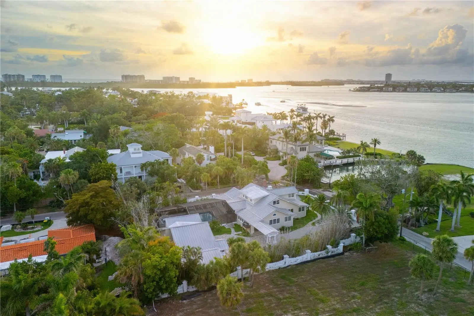 604 Norsota Way, FL