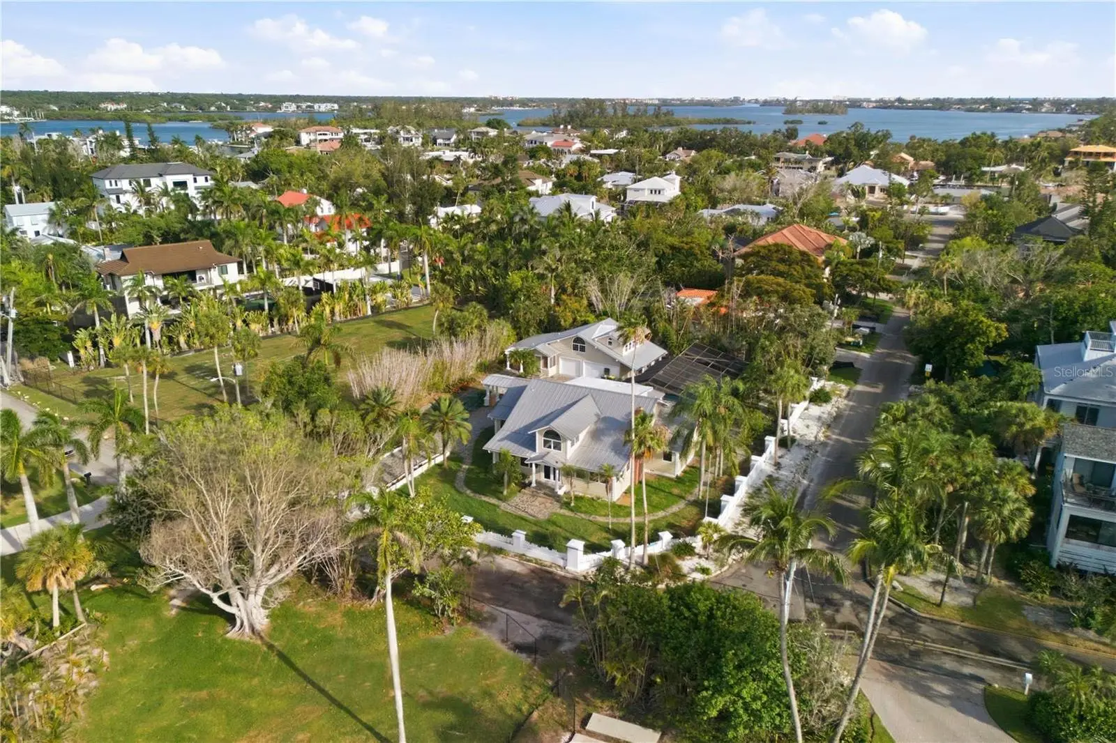 604 Norsota Way, FL