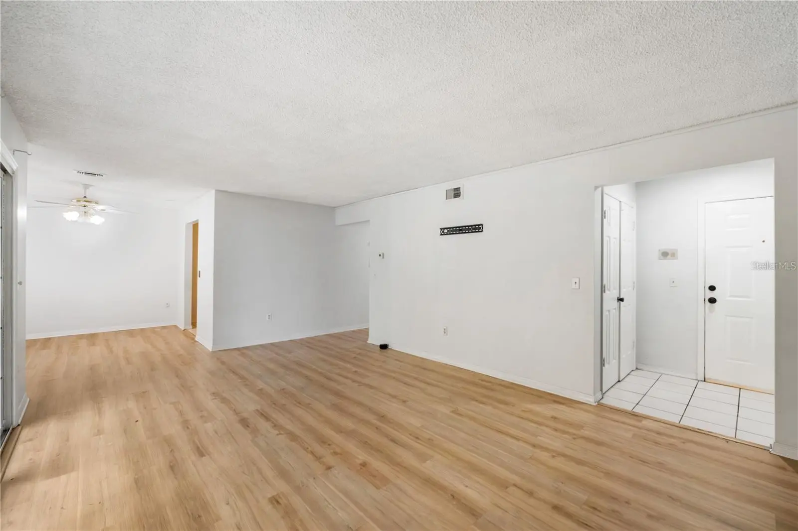 4160 Versailles Drive, FL