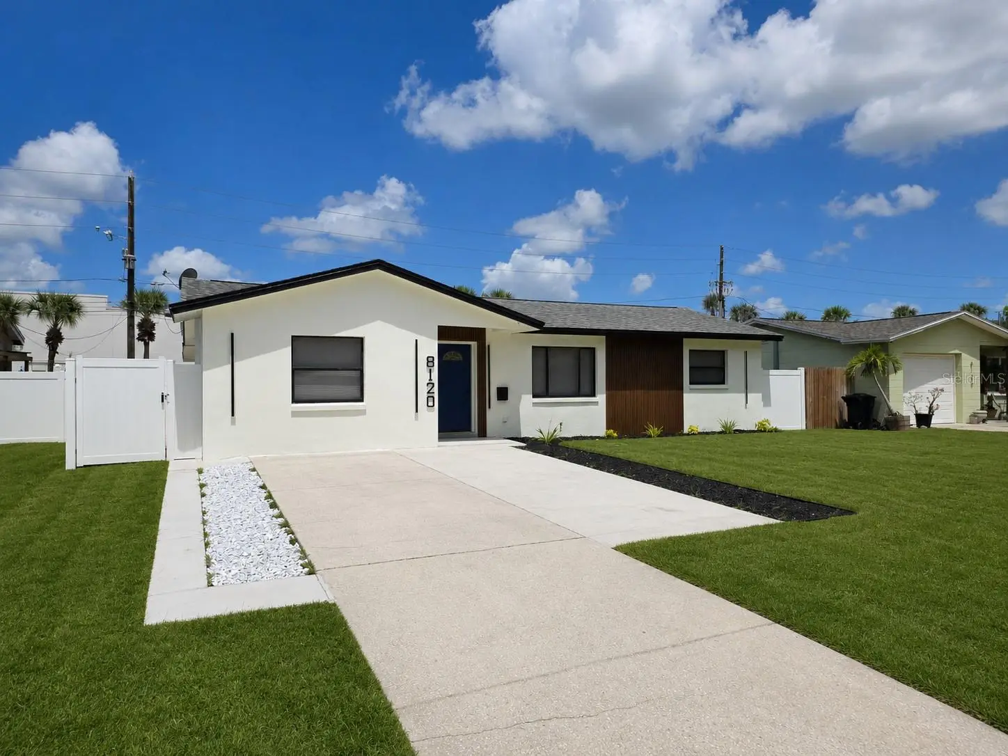 8120 7th Street, FL