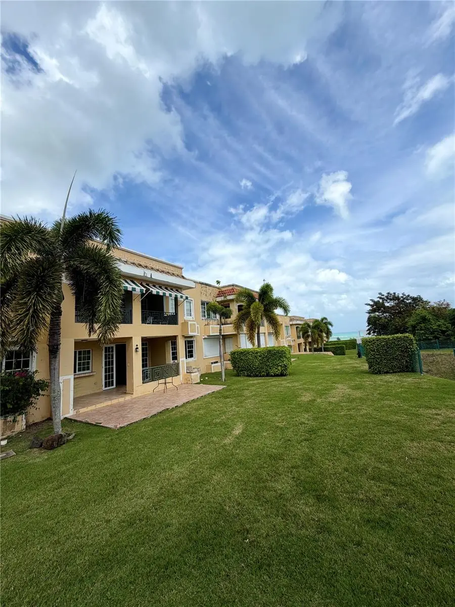 968 Costa Dorada, PR