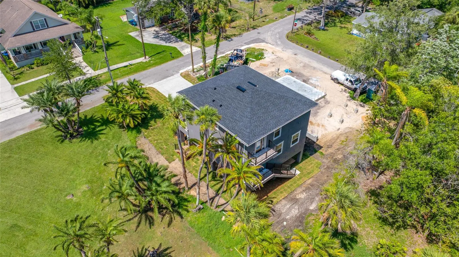 1004 Henry Avenue, FL