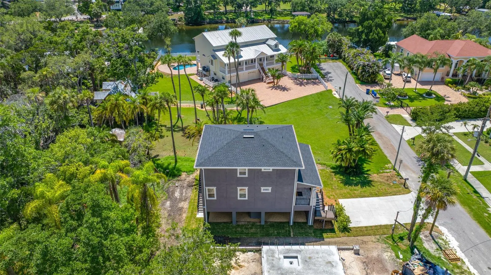 1004 Henry Avenue, FL
