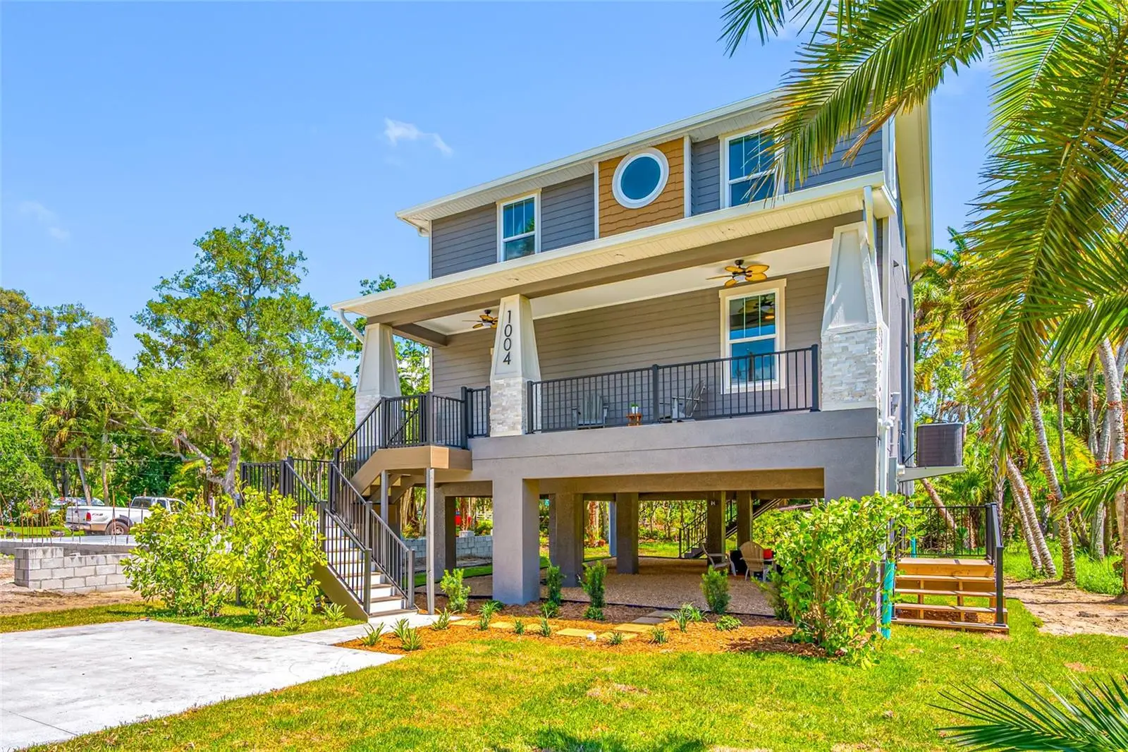 1004 Henry Avenue, FL
