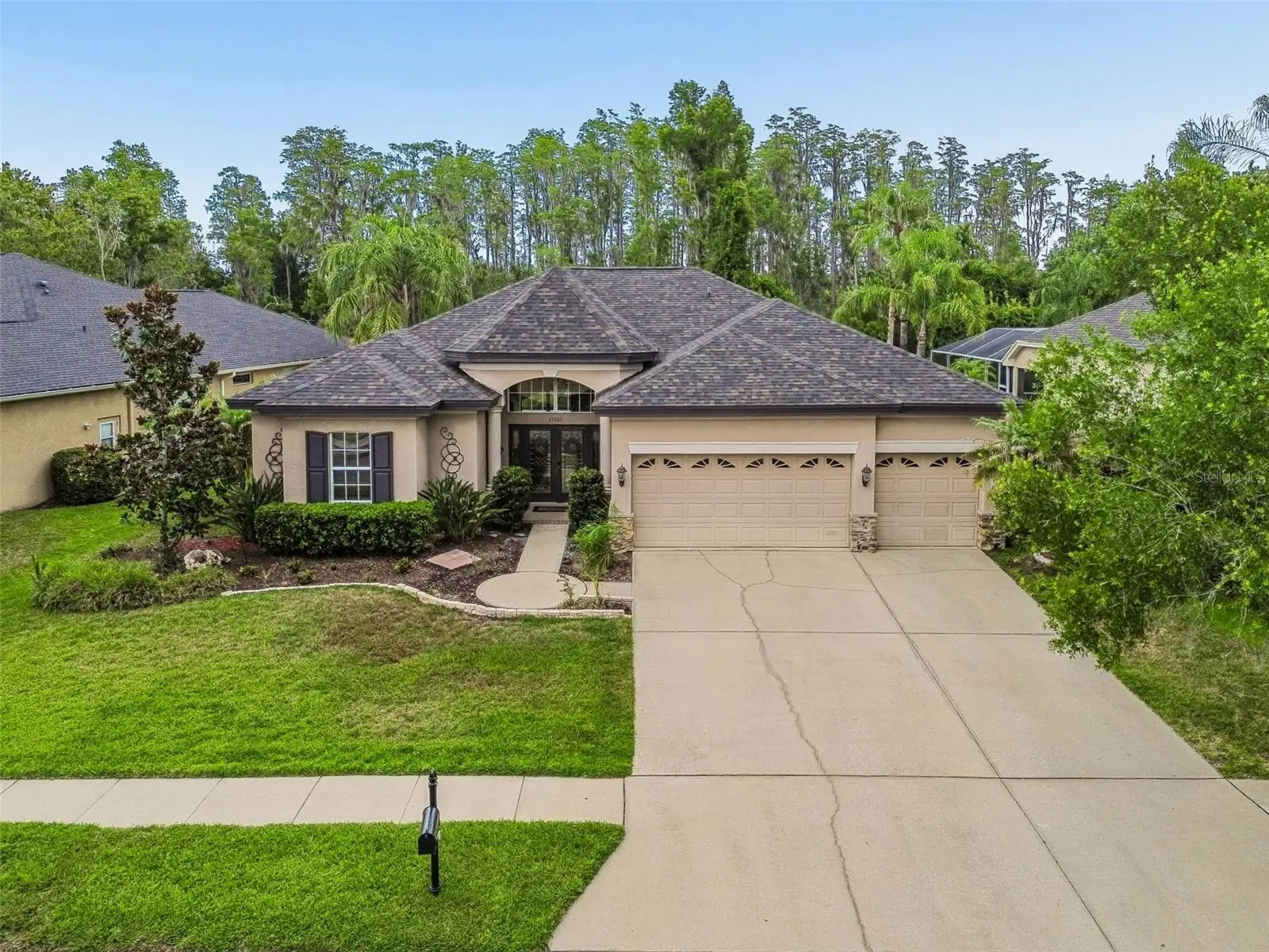 23305 Gracewood Circle, FL