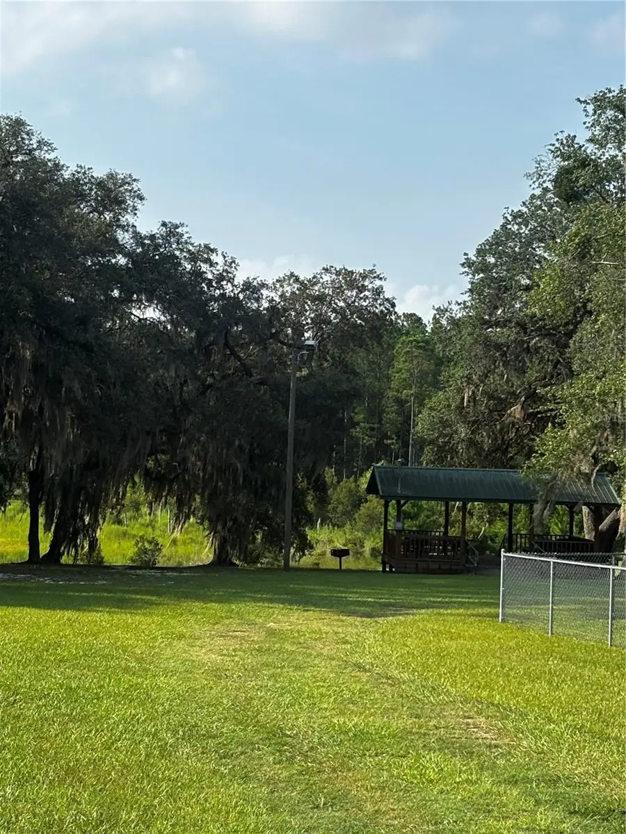 261 Ashley Lake Drive, FL