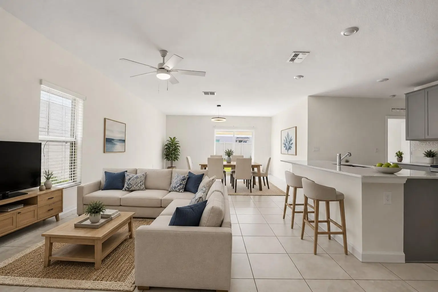 1721 White Water Court, FL