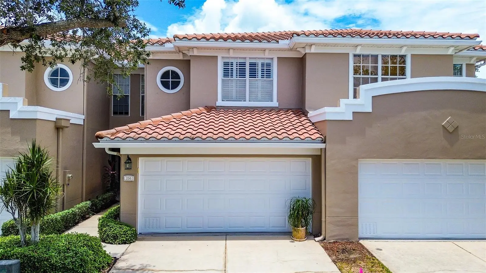 256 Valencia Circle, FL