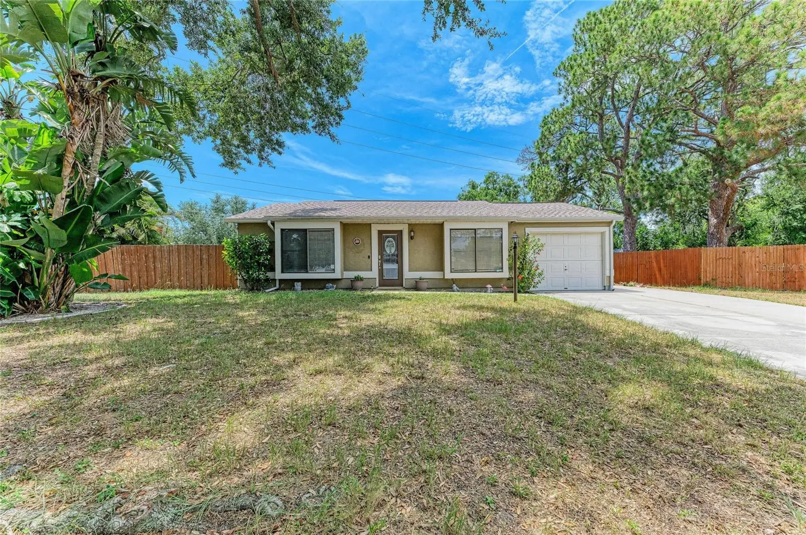 2226 Lockwood Meadows Drive, FL