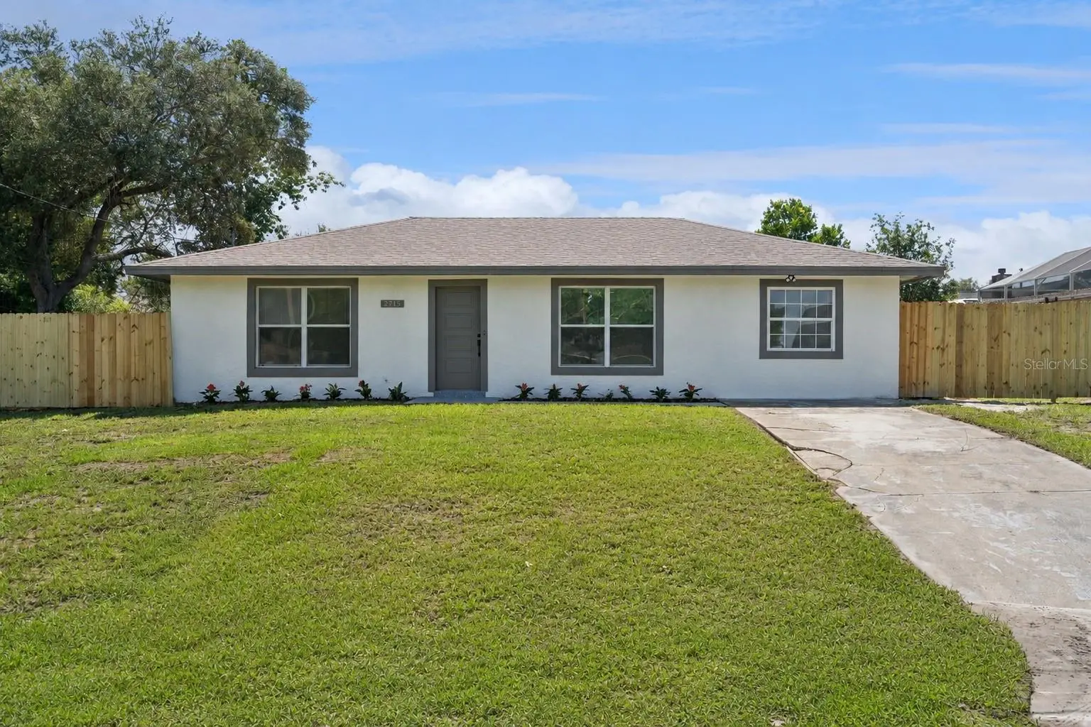 2715 Timberlake Avenue, FL